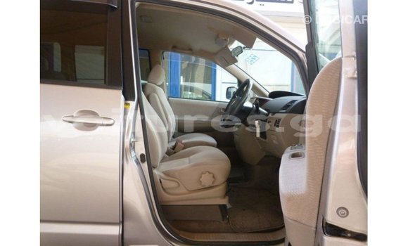 Buy Import Toyota Voxy Other Car in Import - Dubai in Estuary Buy Import Toyota Voxy Other Car in Import - Dubai in Estuary
