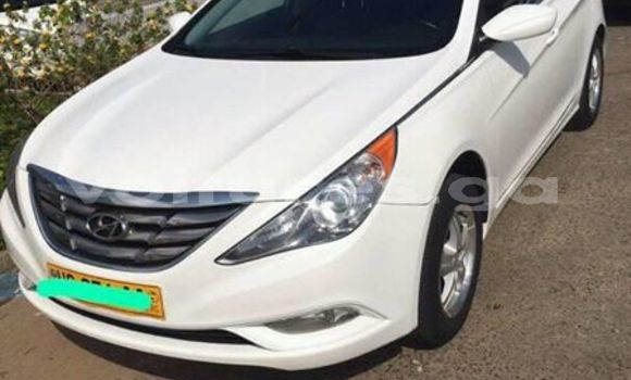 Acheter Occasion Voiture Hyundai Sonata Blanc à Libreville au Estuaire Acheter Occasion Voiture Hyundai Sonata Blanc à Libreville au Estuaire