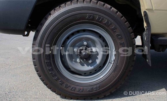 Sayi Imported Toyota Land Cruiser M Mota in Import - Dubai a estuary Sayi Imported Toyota Land Cruiser M Mota in Import - Dubai a estuary
