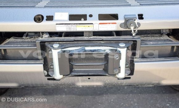 Acheter Import Voiture Toyota Land Cruiser Beige à Import - Dubai, Estuaire Acheter Import Voiture Toyota Land Cruiser Beige à Import - Dubai, Estuaire