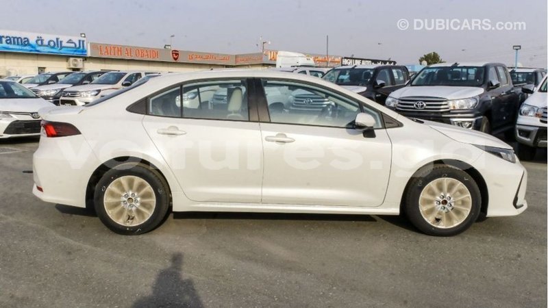 Big with watermark toyota corolla estuary import dubai 5705