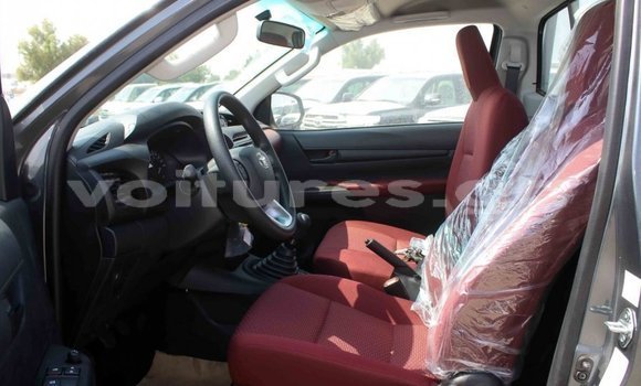 Sayi Imported Toyota Hilux Sauran Mota in Import - Dubai a estuary Sayi Imported Toyota Hilux Sauran Mota in Import - Dubai a estuary