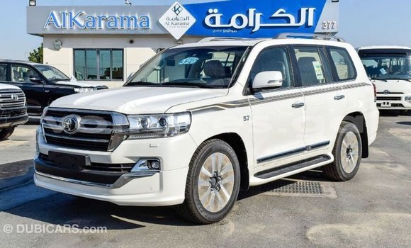Acheter Import Voiture Toyota Land Cruiser Blanc à Import - Dubai, Estuaire Acheter Import Voiture Toyota Land Cruiser Blanc à Import - Dubai, Estuaire