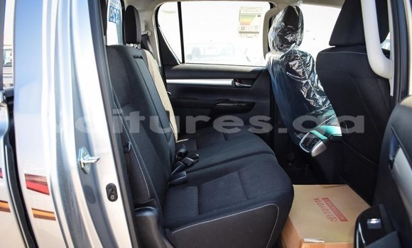 Acheter Import Voiture Toyota Hilux Autre à Import - Dubai, Estuaire Acheter Import Voiture Toyota Hilux Autre à Import - Dubai, Estuaire