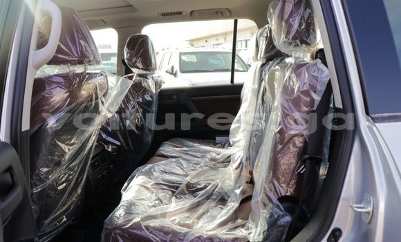 Acheter Import Voiture Toyota Land Cruiser Autre à Import - Dubai, Estuaire Acheter Import Voiture Toyota Land Cruiser Autre à Import - Dubai, Estuaire