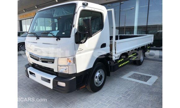 Acheter Import Utilitaire Mitsubishi L400 Blanc à Import - Dubai, Estuaire Acheter Import Utilitaire Mitsubishi L400 Blanc à Import - Dubai, Estuaire