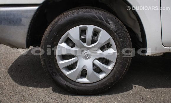 Acheter Import Voiture Toyota Hilux Blanc à Import - Dubai, Estuaire Acheter Import Voiture Toyota Hilux Blanc à Import - Dubai, Estuaire