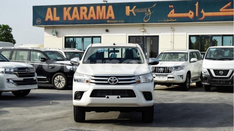 Big with watermark toyota hilux estuaire import dubai 5728