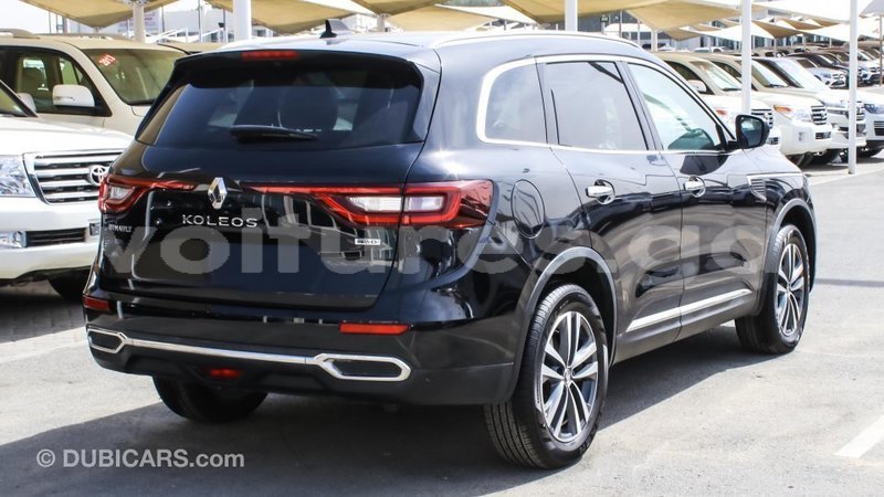 Big with watermark renault koleos estuaire import dubai 5729