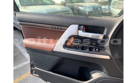 Buy Import Toyota Land Cruiser Black Car in Import - Dubai in Estuary Buy Import Toyota Land Cruiser Black Car in Import - Dubai in Estuary