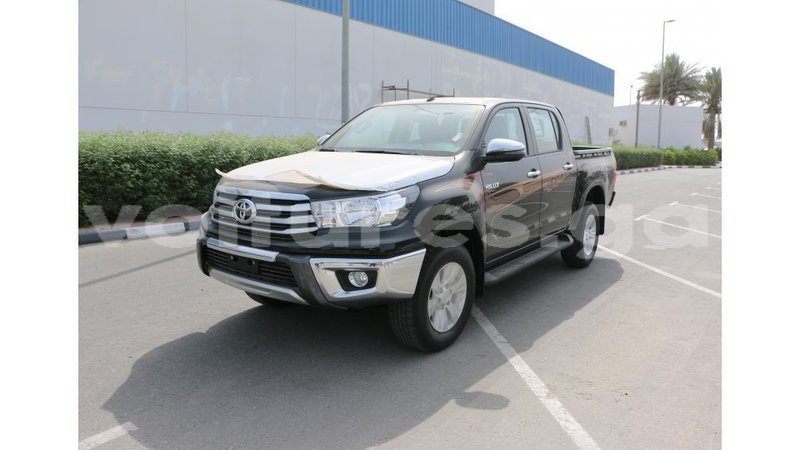 Big with watermark toyota hilux estuaire import dubai 5736