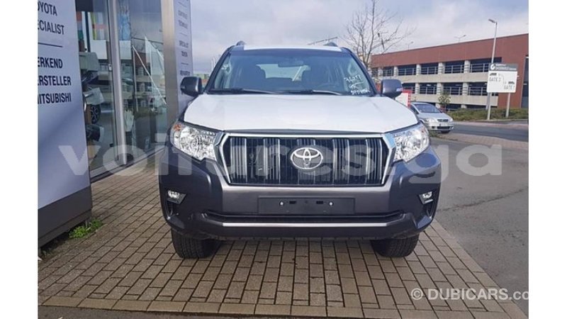 Big with watermark toyota prado estuaire import dubai 5739