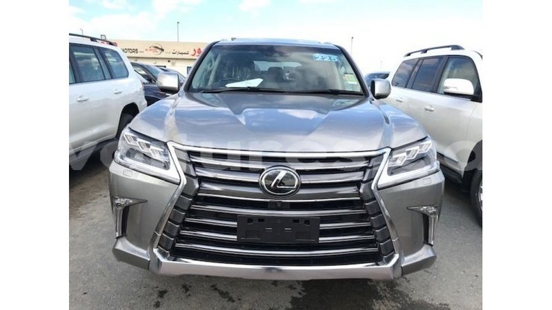 Big with watermark lexus lx estuaire import dubai 5742