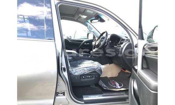 Acheter Import Voiture Lexus LX Autre à Import - Dubai, Estuaire Acheter Import Voiture Lexus LX Autre à Import - Dubai, Estuaire