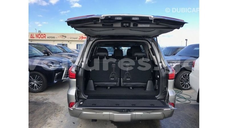 Big with watermark lexus lx estuaire import dubai 5742