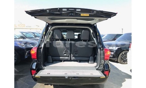 Sayi Imported Toyota Land Cruiser Black Mota in Import - Dubai a estuary Sayi Imported Toyota Land Cruiser Black Mota in Import - Dubai a estuary