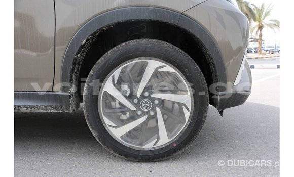 Acheter Import Voiture Toyota Rush Marron à Import - Dubai, Estuaire Acheter Import Voiture Toyota Rush Marron à Import - Dubai, Estuaire