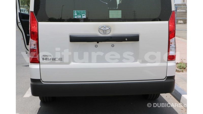 Big with watermark toyota hiace estuaire import dubai 5753