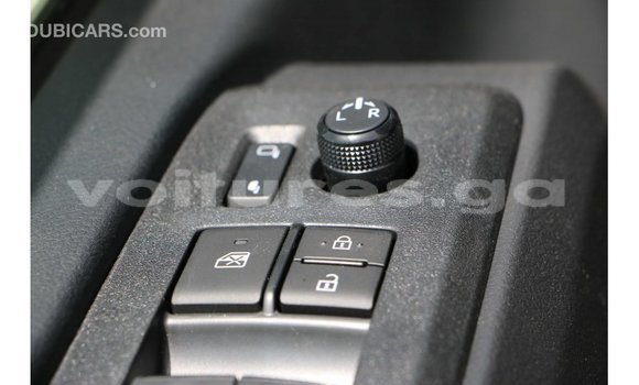 Acheter Import Voiture Toyota Hiace Blanc à Import - Dubai, Estuaire Acheter Import Voiture Toyota Hiace Blanc à Import - Dubai, Estuaire