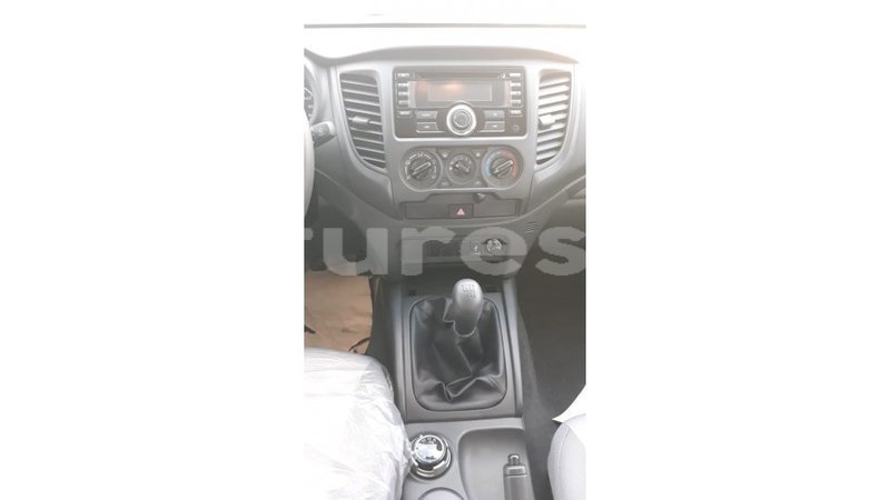 Big with watermark mitsubishi l200 estuaire import dubai 5755