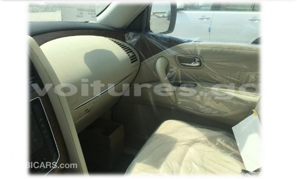 Acheter Import Voiture Nissan Patrol Blanc à Import - Dubai, Estuaire Acheter Import Voiture Nissan Patrol Blanc à Import - Dubai, Estuaire
