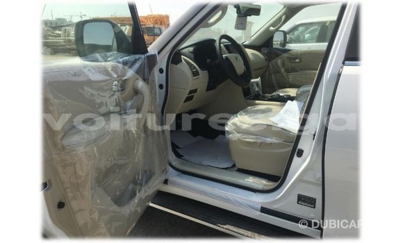 Acheter Import Voiture Nissan Patrol Blanc à Import - Dubai, Estuaire Acheter Import Voiture Nissan Patrol Blanc à Import - Dubai, Estuaire