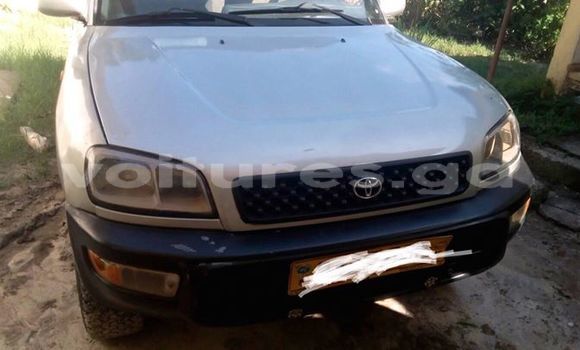 Acheter Occasion Voiture Toyota RAV4 Gris à Libreville, Estuaire Acheter Occasion Voiture Toyota RAV4 Gris à Libreville, Estuaire