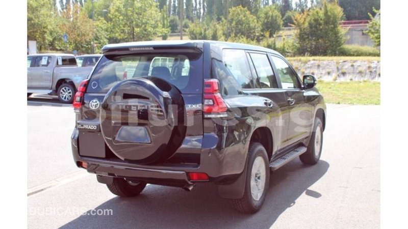 Big with watermark toyota prado estuaire import dubai 5773