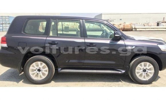 Acheter Import Voiture Toyota Land Cruiser Noir à Import - Dubai, Estuaire Acheter Import Voiture Toyota Land Cruiser Noir à Import - Dubai, Estuaire
