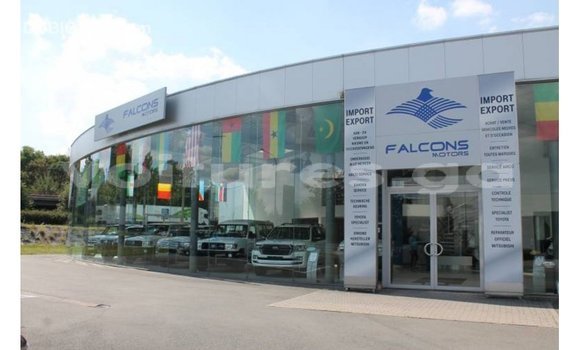 Acheter Import Voiture Toyota Hilux Blanc à Import - Dubai, Estuaire Acheter Import Voiture Toyota Hilux Blanc à Import - Dubai, Estuaire