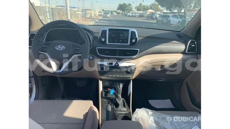 Big with watermark hyundai tucson estuary import dubai 5784