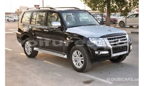 Acheter Import Voiture Mitsubishi Pajero Noir à Import - Dubai, Estuaire Acheter Import Voiture Mitsubishi Pajero Noir à Import - Dubai, Estuaire