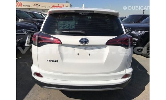 Sayi Imported Toyota HiAce White Babbar mota in Import - Dubai a estuary Sayi Imported Toyota HiAce White Babbar mota in Import - Dubai a estuary