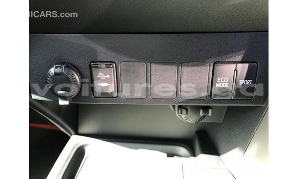 Sayi Imported Toyota HiAce White Babbar mota in Import - Dubai a estuary Sayi Imported Toyota HiAce White Babbar mota in Import - Dubai a estuary