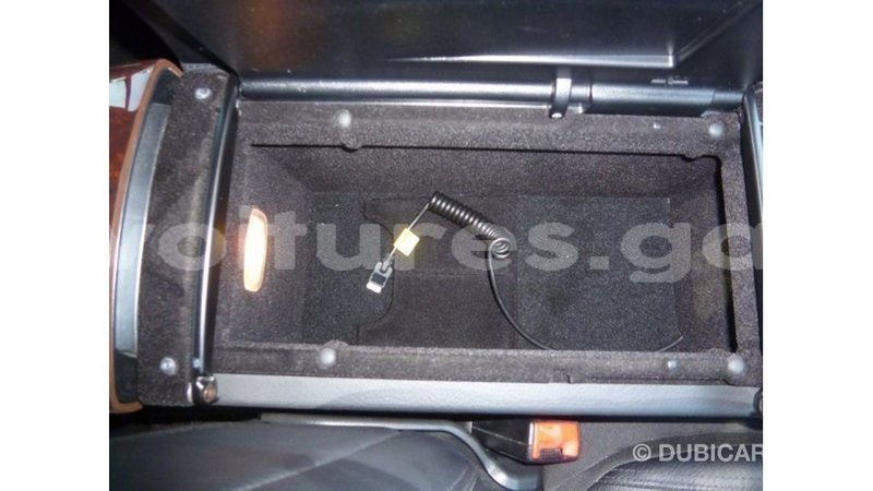 Big with watermark mercedes benz 190 estuaire import dubai 5792