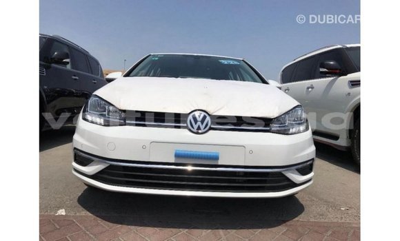 Acheter Import Voiture Volkswagen Golf Blanc à Import - Dubai, Estuaire Acheter Import Voiture Volkswagen Golf Blanc à Import - Dubai, Estuaire