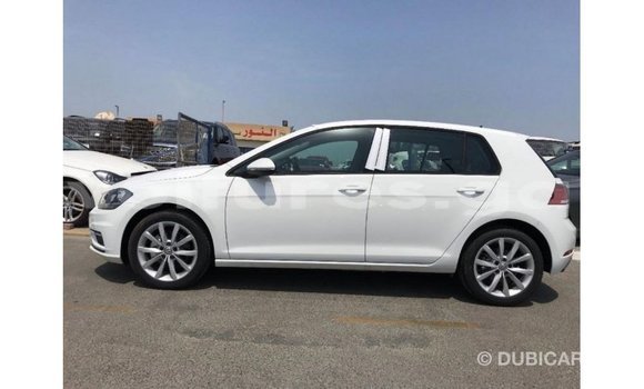 Acheter Import Voiture Volkswagen Golf Blanc à Import - Dubai, Estuaire Acheter Import Voiture Volkswagen Golf Blanc à Import - Dubai, Estuaire