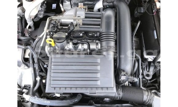 Acheter Import Voiture Volkswagen Golf Blanc à Import - Dubai, Estuaire Acheter Import Voiture Volkswagen Golf Blanc à Import - Dubai, Estuaire