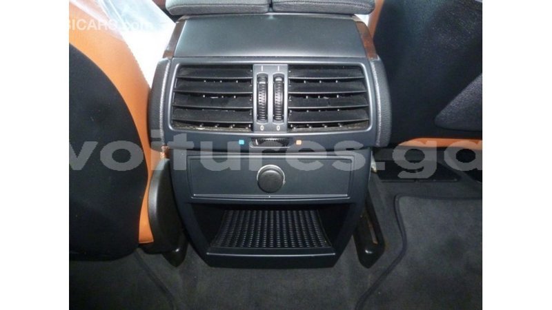 Big with watermark bmw x5 estuaire import dubai 5795