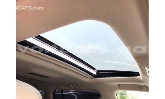 Buy Import Toyota Land Cruiser White Car in Import - Dubai in Estuary Buy Import Toyota Land Cruiser White Car in Import - Dubai in Estuary