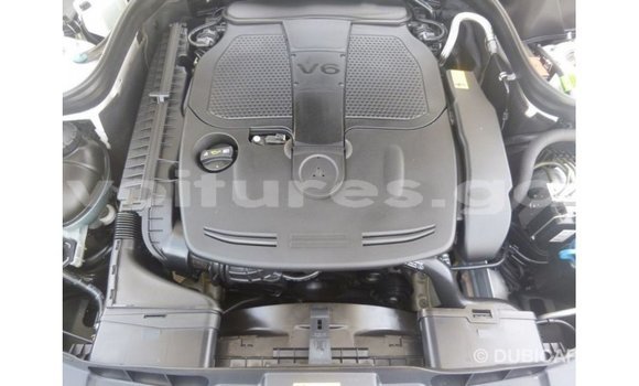 Buy Import Mercedes-Benz 190 White Car in Import - Dubai in Estuary Buy Import Mercedes-Benz 190 White Car in Import - Dubai in Estuary