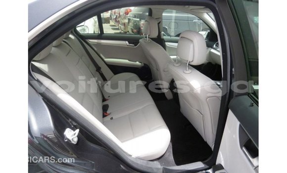 Buy Import Mercedes-Benz 190 Black Car in Import - Dubai in Estuary Buy Import Mercedes-Benz 190 Black Car in Import - Dubai in Estuary