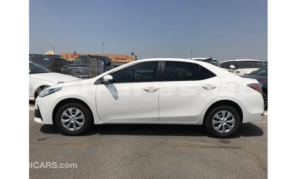 Sayi Imported Toyota Corolla White Mota in Import - Dubai a estuary Sayi Imported Toyota Corolla White Mota in Import - Dubai a estuary