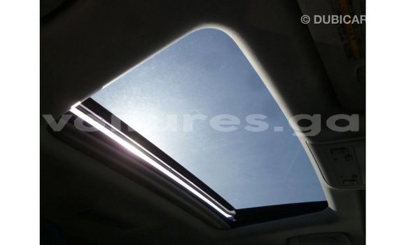 Buy Import Toyota Land Cruiser White Car in Import - Dubai in Estuary Buy Import Toyota Land Cruiser White Car in Import - Dubai in Estuary