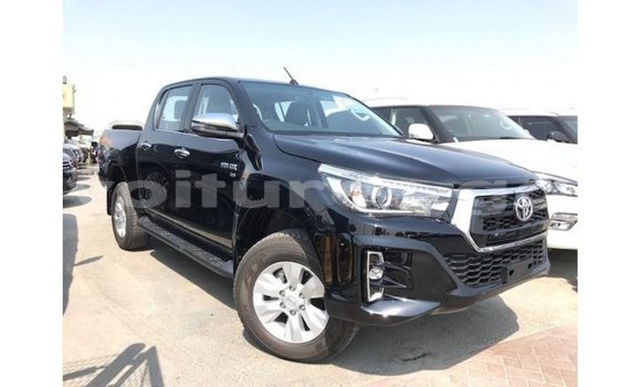 Acheter Import Voiture Toyota Hilux Noir à Import - Dubai, Estuaire Acheter Import Voiture Toyota Hilux Noir à Import - Dubai, Estuaire