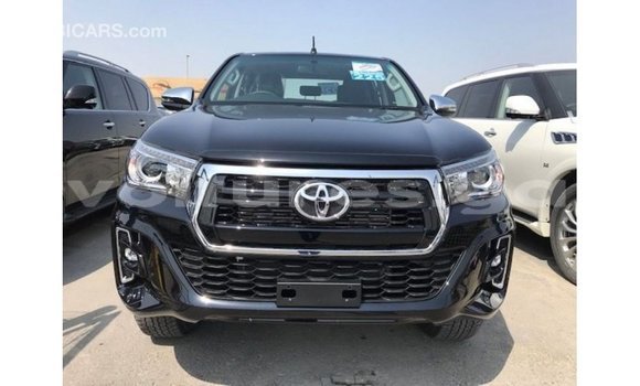Acheter Import Voiture Toyota Hilux Noir à Import - Dubai, Estuaire Acheter Import Voiture Toyota Hilux Noir à Import - Dubai, Estuaire
