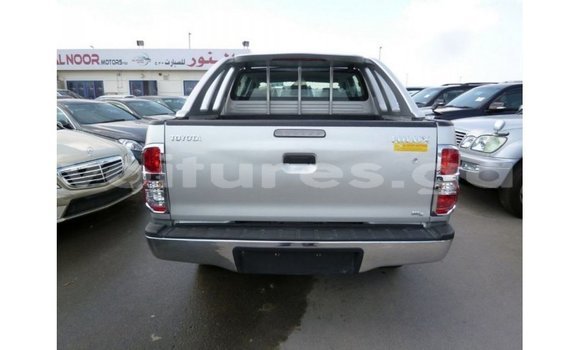 Sayi Imported Toyota Hilux Sauran Mota in Import - Dubai a estuary Sayi Imported Toyota Hilux Sauran Mota in Import - Dubai a estuary