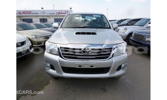 Sayi Imported Toyota Hilux Sauran Mota in Import - Dubai a estuary Sayi Imported Toyota Hilux Sauran Mota in Import - Dubai a estuary