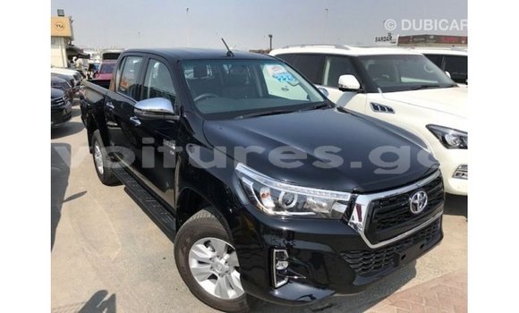 Acheter Import Voiture Toyota Hilux Noir à Import - Dubai, Estuaire Acheter Import Voiture Toyota Hilux Noir à Import - Dubai, Estuaire