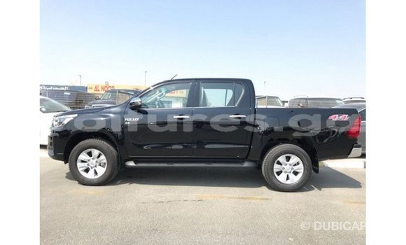 Acheter Import Voiture Toyota Hilux Noir à Import - Dubai, Estuaire Acheter Import Voiture Toyota Hilux Noir à Import - Dubai, Estuaire